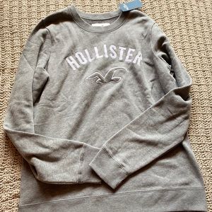 Hollister Sweater brand new